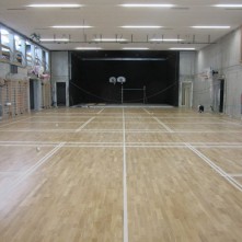 水曲柳木材羽毛球馆体育木地板，室内乒乓球馆球场适用