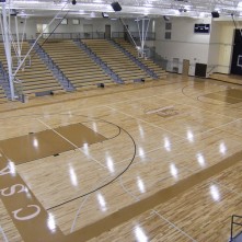 篮球馆木地板刷什么油漆好呢？优点和缺点区别